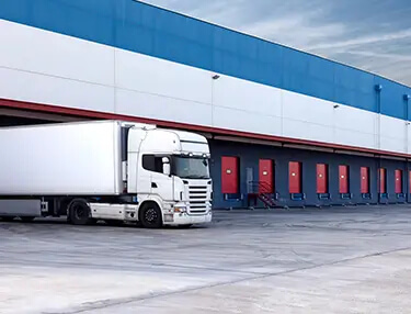 Equipe de transporte logístico Rumo Cargo